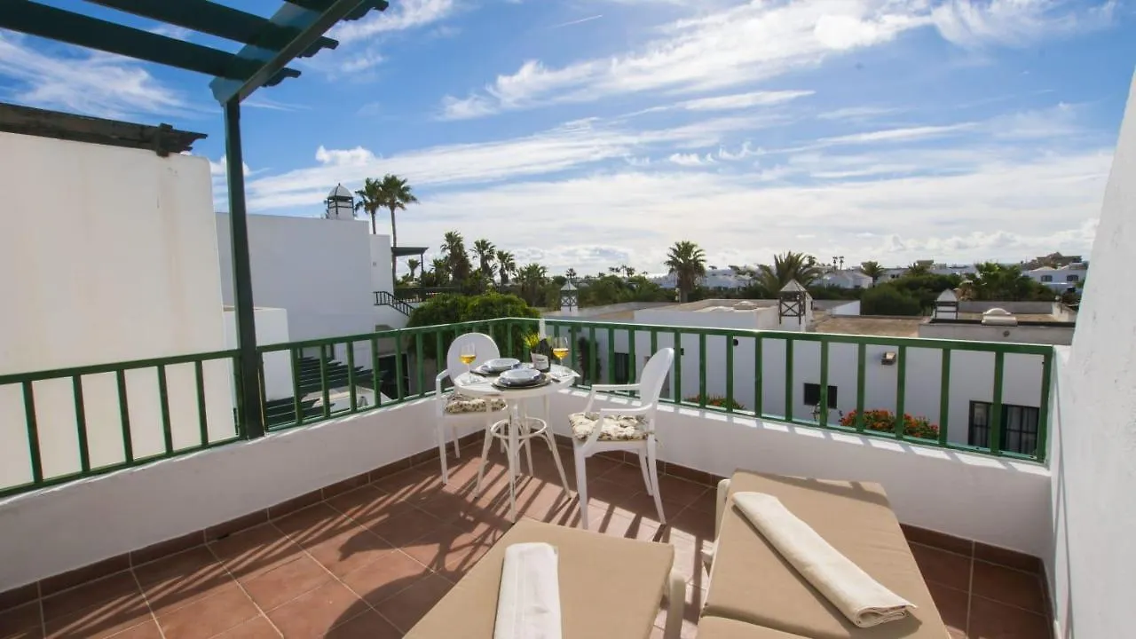 Apartment Club Valena 48 Sea Views, Wifi, Close To Beach & Amenities At Matagorda Puerto del Carmen