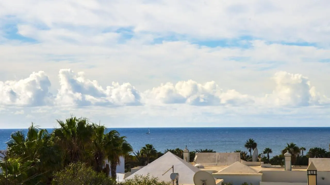 Club Valena 48 Sea Views, Wifi, Close To Beach & Amenities At Matagorda Puerto del Carmen  Apartment